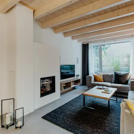 Holiday home Strandgrau - Mit Sauna, Kamin Und Terrasse Zinnowitz